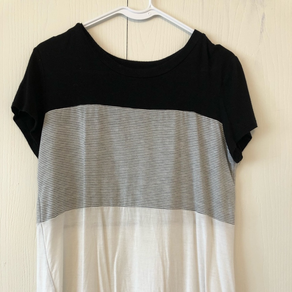 Black and white striped t-shirt